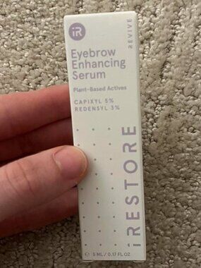 iRestore Eyebrow Enhancing serum
